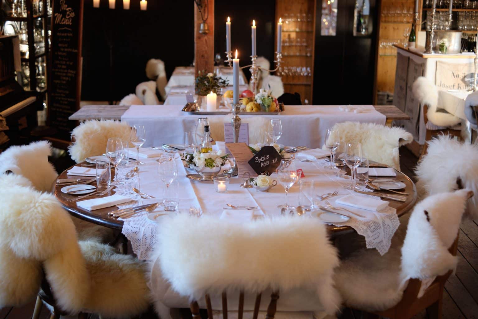 Scheunenwirtin; Renate Lieb & Günther Saiger Helmut-Ginzkey-Weg 10 73566 Bartholomä. Telefon: 07173-915 222-0